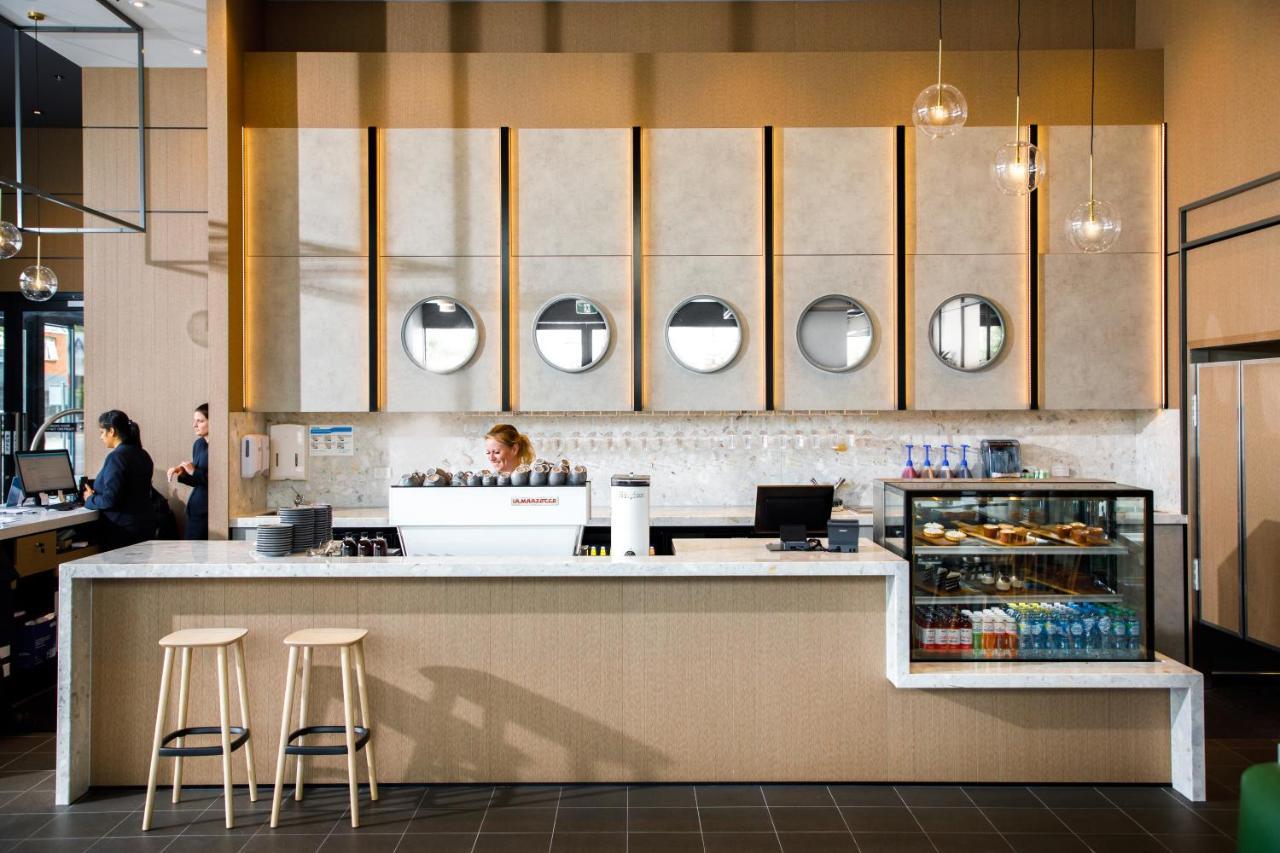 Avani Adelaide Residences Bagian luar foto