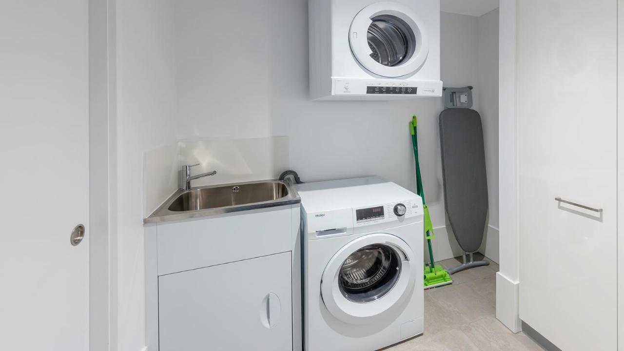 Avani Adelaide Residences Bagian luar foto