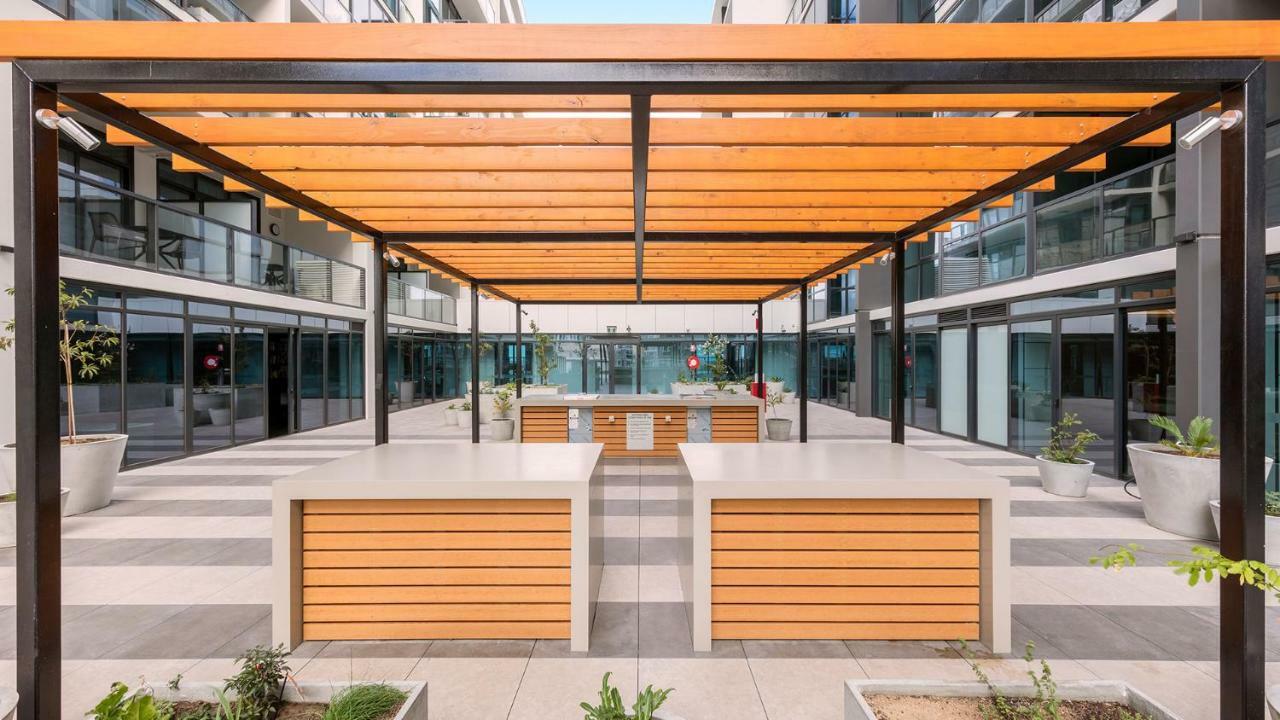 Avani Adelaide Residences Bagian luar foto