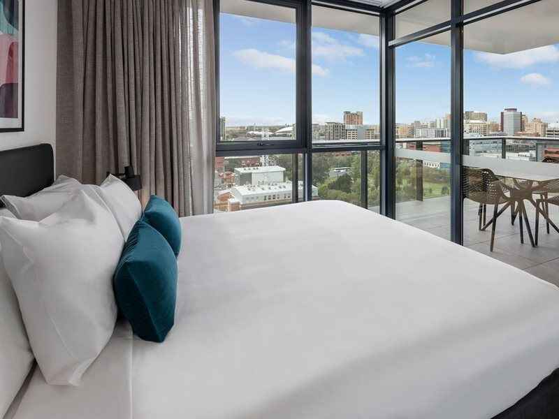 Avani Adelaide Residences Bagian luar foto